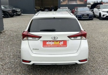 Toyota Auris II Touring Sports Facelifting 1.6 D-4D 112KM 2017 Toyota Auris 1.6 D 112 KM 135.000 km 2017r Warszawa 1.6 Diesel, zdjęcie 10