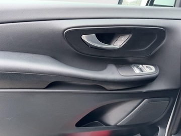 Mercedes Klasa V W447 Długi Facelifting 2.0 250d 190KM 2023 Mercedes-Benz V 250 d Długi Salon Polska, zdjęcie 15