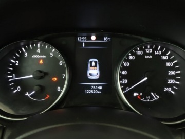 Nissan Qashqai II Crossover 1.2 DIG-T 115KM 2017 Nissan Qashqai lift panorama klima auto navi, zdjęcie 21