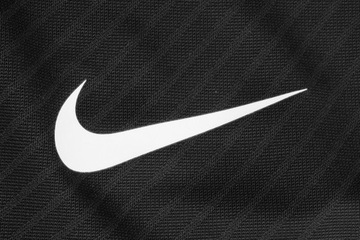 Nike męski strój sportowy koszulka spodenki r.S