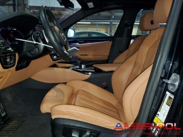 BMW Seria 5 G30-G31 2022 BMW Seria 5 _540XI_M pakiet_G30_xDrive_3.0 L_335 km_2022r 3.0 Benzyna 335KM, zdjęcie 7