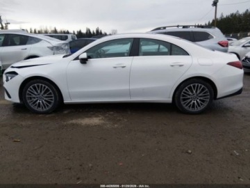 Mercedes CLA C118/X118 2025 Mercedes-Benz CLA 250 Coupe 2025 2.0 Benzyna 221KM, zdjęcie 2
