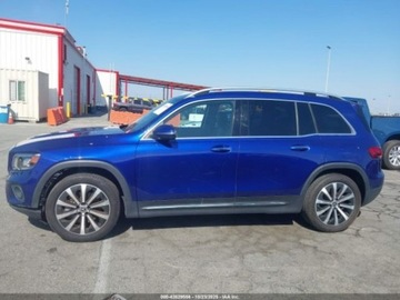 Mercedes GLB 2022 Mercedes-Benz GLB 2022 r., 2,0L 250 4MATIC 2.0 Benzyna 221KM, zdjęcie 14