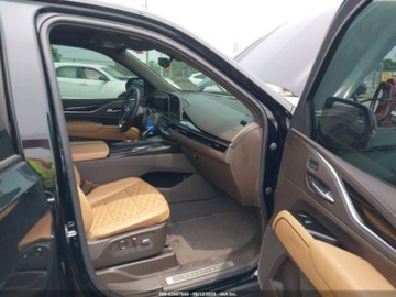 Cadillac Escalade III 2021 Cadillac Escalade Sport 2021 6.2l 6.2 Benzyna 420KM, zdjęcie 9