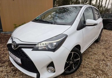 Toyota Yaris III Hatchback 5d Facelifting 1.33 Dual VVT-i 99KM 2014 Toyota Yaris Toyota Yaris 1.3 Benzyna 99KM, zdjęcie 2