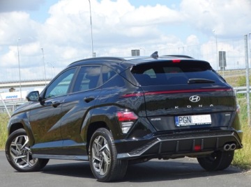 Hyundai Kona I Crossover Facelifting 1.6 GDI Hybrid 141KM 2024 Hyundai Kona NLINE KAMERA 360 EL. FOTELE GRZANA KIEROWNICA WENTYLOWANE FOTE, zdjęcie 4