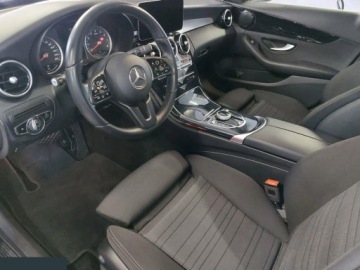 Mercedes Klasa C W205 Kombi Facelifting HYBRYDA 2.0 300 e 320KM 2020 Mercedes Klasa C 300 e 9G-TRONIC Avantgarde 320KM 2020r, zdjęcie 4