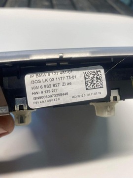 BMW E90 LAMPA OSVĚTLENÍ KABINY 9137481