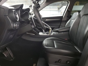 Alfa Romeo Stelvio SUV 2.0 Turbo 280KM 2018 Alfa Romeo Stelvio Sport 2018 2.0l 2.0 Benzyna 280KM, zdjęcie 7