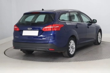 Ford Focus III Kombi Facelifting 1.0 EcoBoost 125KM 2015 Ford Focus 1.0 EcoBoost, Salon Polska, zdjęcie 4