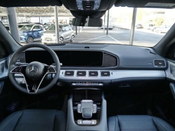 Mercedes GLE V167 SUV Facelifting 3.0 450d 367KM 2026 MERCEDES-BENZ GLE 450 d 4-Matic AMG Line 3.0 (367KM) 2026, zdjęcie 6