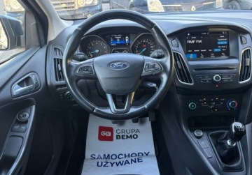 Ford Focus III Kombi Facelifting 1.5 EcoBoost 150KM 2017 Ford Focus 1.5 EcoBoost 150KM SYNC EDITION SalonPL Grzana szyba czujniki, zdjęcie 19