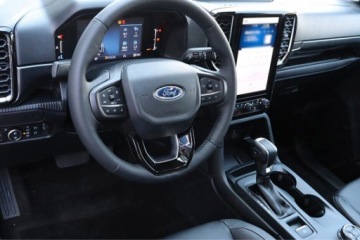 Ford Ranger VI Podwójna kabina 2.0 EcoBlue BI-TURBO 205KM 2025 FORD Ranger Limited 4x4 A10 2.0 205KM, zdjęcie 8