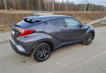 Toyota C-HR I Crossover 1.8 Hybrid 122KM 2017 Toyota C-HR 1,8 Hybrid Prestige Skora Kamera Navi 1.8 Hybryda 122KM, zdjęcie 10