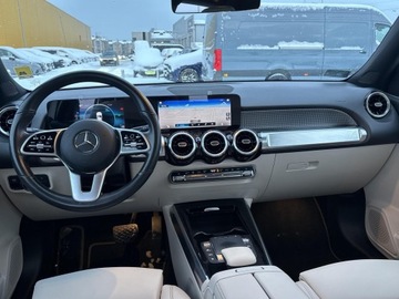 Mercedes GLB SUV 2.0 180d 116KM 2021 Mercedes-Benz GLB 180, zdjęcie 15