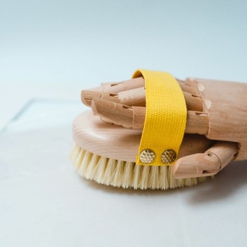 ЩЕТКА АГАВЫ С РУЧКОЙ ДЛЯ СУХОГО МАССАЖА ТЕЛА