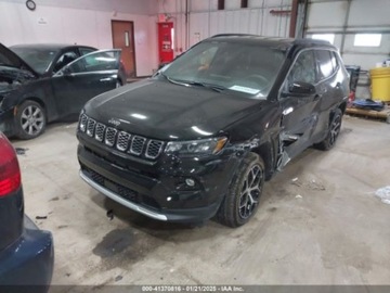 Jeep Compass II 2024 Jeep Compass 2024 JEEP COMPASS LIMITED 4X4 2.0 Benzyna 200KM, zdjęcie 1