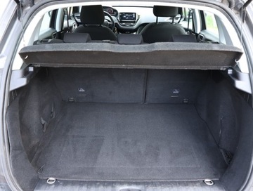 Peugeot 2008 I SUV 1.2 PureTech 110KM 2015 Peugeot 2008 1.2 PureTech, Salon Polska, zdjęcie 12