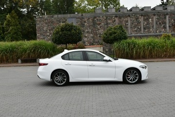 Alfa Romeo Giulia II 2018 Alfa Romeo Giulia 2.2d Manual 2018r. jak NOWA 31tk, zdjęcie 23