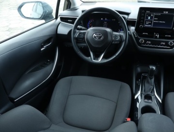 Toyota Corolla XII Sedan 1.8 Hybrid 122KM 2020 Toyota Corolla 1.8 Hybrid, Salon Polska, zdjęcie 6