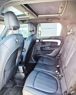 Mini Countryman F60 Crossover Facelifting 2.0 S 178KM 2023 MINI Countryman Cooper S ALL4 2.0 Benzyna 178KM, zdjęcie 10