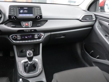 Hyundai i30 III Wagon 1.0 T-GDi 120KM 2017 Hyundai i30 1.0 T-GDI, Salon Polska, Serwis ASO, zdjęcie 7