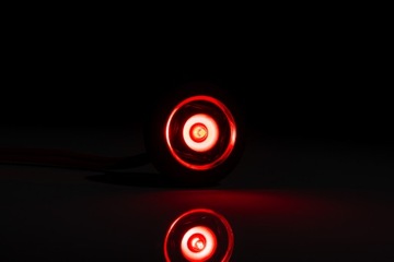 Светодиодный габаритный фонарь RED REAR LED с отражателем