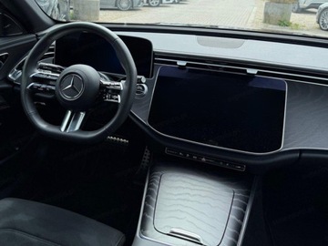 Mercedes Klasa E W214 Sedan 2.0 220d 197KM 2025 E Klasa 220 d 4-Matic AMG 2.0 (197KM) 2025, zdjęcie 9