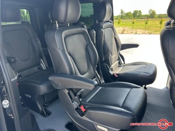 Mercedes Klasa V W447 2020 Mercedes-Benz Klasa V V300D Auto Punkt 2.0 Benzyna 239KM, zdjęcie 13