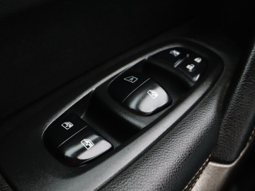 Renault Kadjar Crossover 1.6 dCi 130KM 2016 Renault Kadjar 1.6 dCi, 4X4, Skóra, Navi, Klima, zdjęcie 16