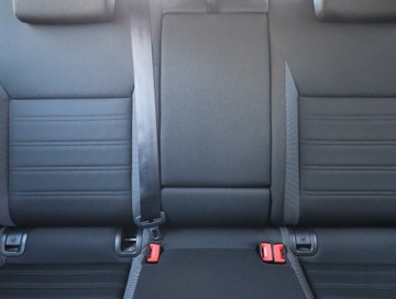 Skoda Octavia III Kombi Facelifting 2.0 TDI 150KM 2019 Skoda Octavia 2.0 TDI, Salon Polska, zdjęcie 9