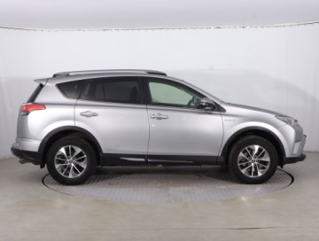 Toyota RAV4 IV MPV Facelifting 2.5 Hybrid 197KM 2017 Toyota RAV 4 2.5 Hybrid, Serwis ASO, GAZ, Automat, zdjęcie 5