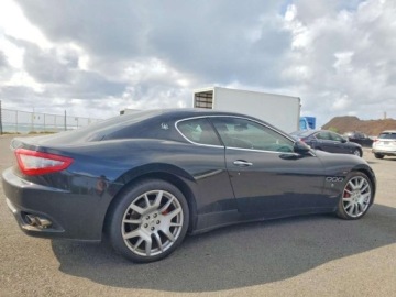 Maserati GranTurismo 4.2 i 405KM 2008 Maserati GranTurismo 2008 4.2 Benzyna 405KM, zdjęcie 3