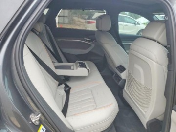 Audi Q8 2024 Audi Q8 e-tron Prestige 2024 Elektryczny 402KM, zdjęcie 10