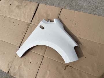 BŁOTNIK PRAWY PRZÓD PRZEDNI BIAŁY SKODA CITIGO LIFT LB9A 16-