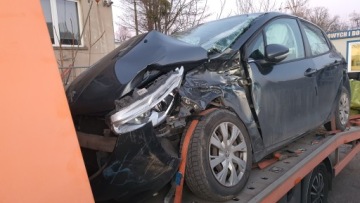 Peugeot 208 I Hatchback 5d Facelifting 1.2 PureTech 82KM 2017 PEUGEOT 208 1.2 82 KM, zdjęcie 5