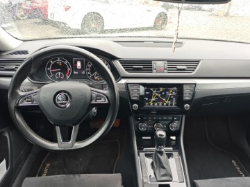 Skoda Superb III Liftback 2.0 TDI 150KM 2016 SKODA SUPERB III Kombi 2.0 TDI 150KM, Automat,SportLine, Podgrzewane fotele, zdjęcie 6