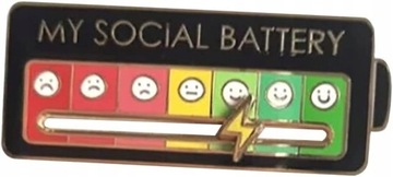 Булавка My Social Battery Белый черный