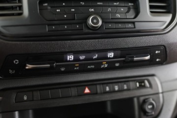 Toyota 2020 Toyota Proace Verso Kombi 1.5 D-4D Long 2,7t Oferta Dealera Gwarancja 1.5, zdjęcie 27