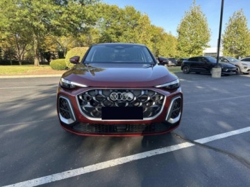 Audi 2025 AUDI Q5 TDI quattro S line Sportback Suv 2.0 (204KM) 2025, zdjęcie 2