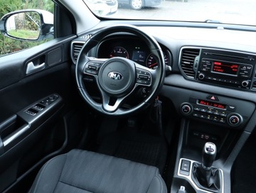 Kia Sportage III SUV Facelifting 1.7 CRDi 115KM 2016 Kia Sportage 1.7 CRDi, Salon Polska, Serwis ASO, zdjęcie 6