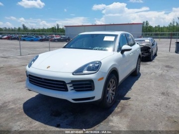 Porsche Cayenne III 2019 Porsche Cayenne 2019r, 3.0L, 4x4 3.0 Benzyna 335KM, zdjęcie 1