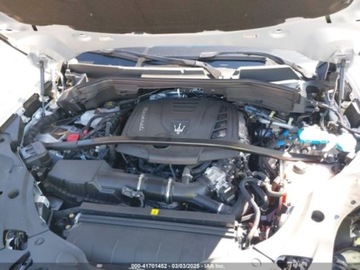 Maserati 2024 Maserati Grecale 2024r., 4x4, 2.0L 2.0 Benzyna 296KM, zdjęcie 11