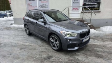 BMW X1 F48 Crossover xDrive25i 231KM 2017 BMW X1 2,0 benzyna 231 KM X-drive automat M-pakiet 2.0 Benzyna 231KM, zdjęcie 10