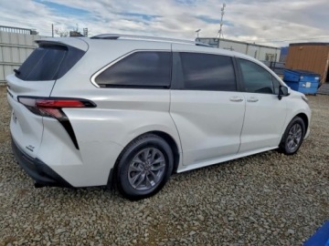 Toyota Sienna III 2022 Toyota Sienna 2022r., 2.5L 2.5 Hybryda 245KM, zdjęcie 3