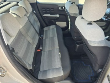 Citroen C3 III Hatchback 1.2 PureTech 68KM 2017 Citroen C3 1.2 Benzyna Perłowy lakier Klimatyzacja Zadbany Zamiana FV-Marża, zdjęcie 9