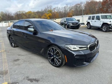 BMW Seria 5 G30-G31 2022 BMW Seria 5 2022 BMW M550XI 4.4 Benzyna 533KM, zdjęcie 3