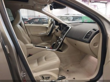 Volvo XC60 I 2015 Volvo XC 60 2015 Volvo XC60 2015.5 AWD 4dr T6 Platinum 3.0 Benzyna 300KM, zdjęcie 6