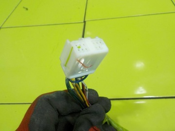 LEXUS IS II 05-10 ZRCÁTKO PRAVÉ