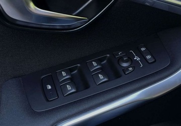 Volvo V40 II Cross Country D3 150KM 2014 Volvo V40 D3 BEZWYPADKOWY gwarancja zarejestrowany 150 KM 2.0, zdjęcie 31